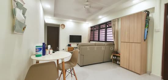 17 Jalan Tenteram HDB 4-Room For Sale 807 sqft Andy Seng — Living Room